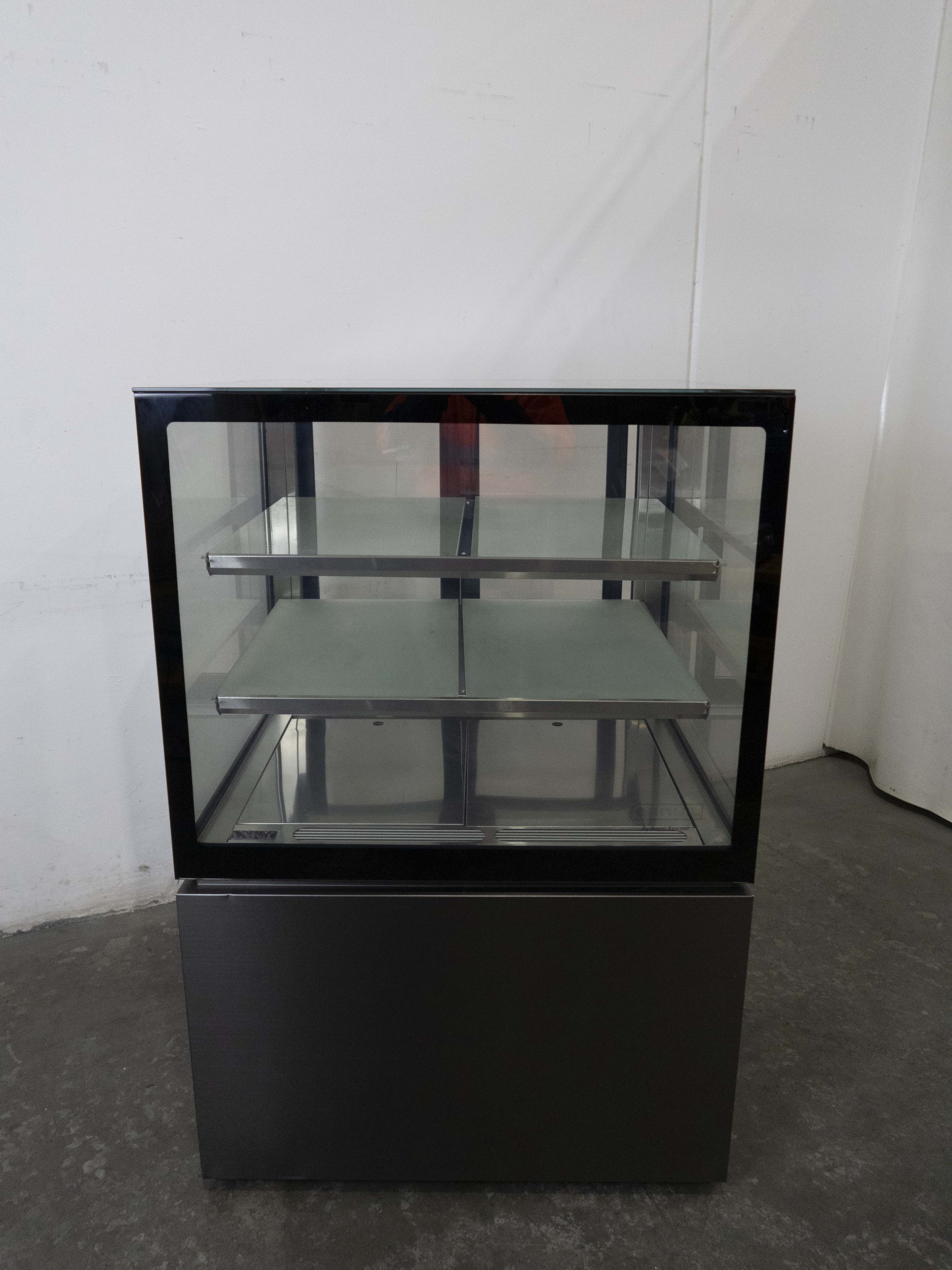 Anvil DSS3830 Cake Display