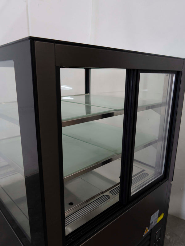 Anvil DSS3830 Cold Cake Display