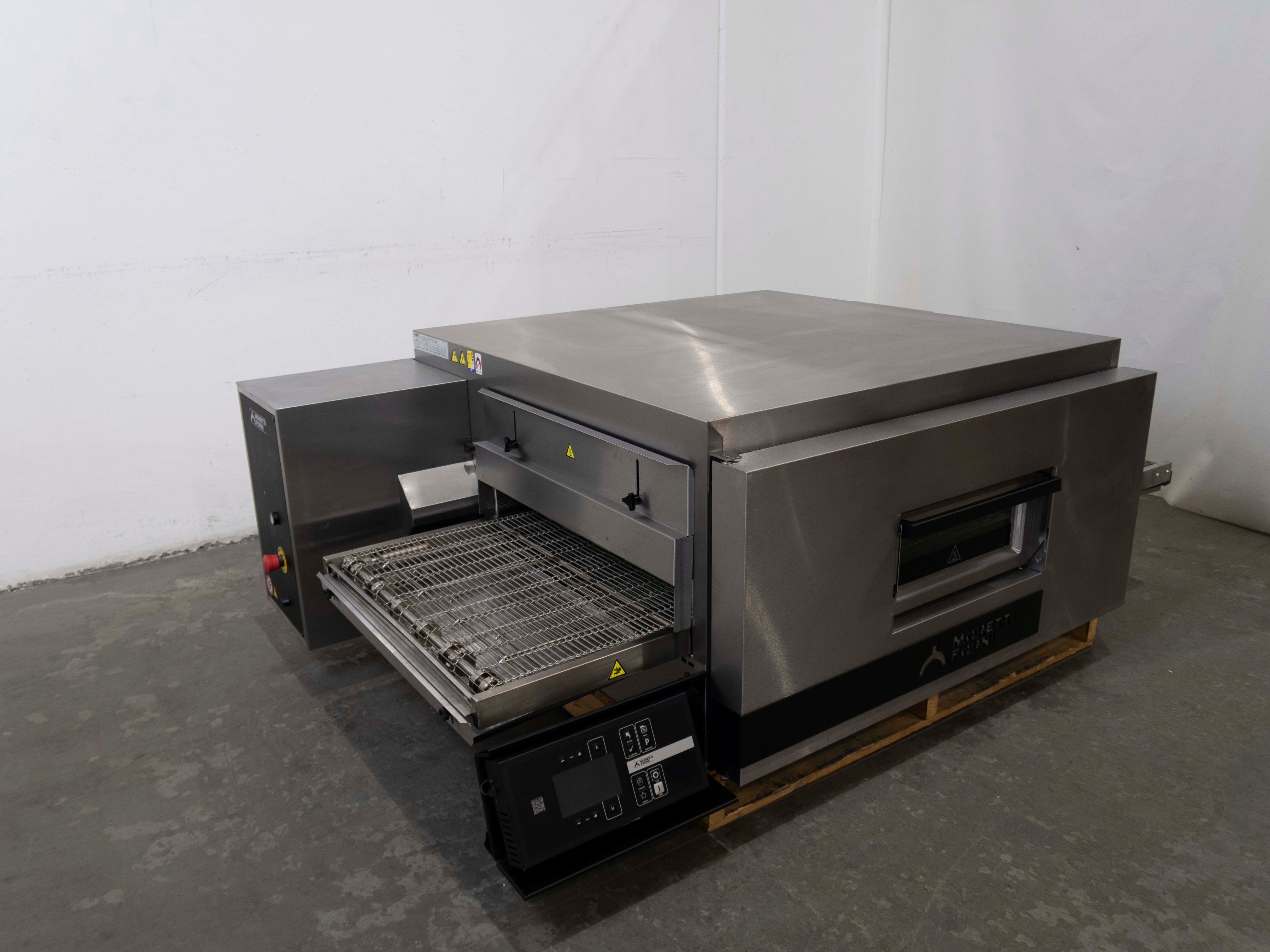 Moretti Forni TT96G Conveyor Pizza Oven