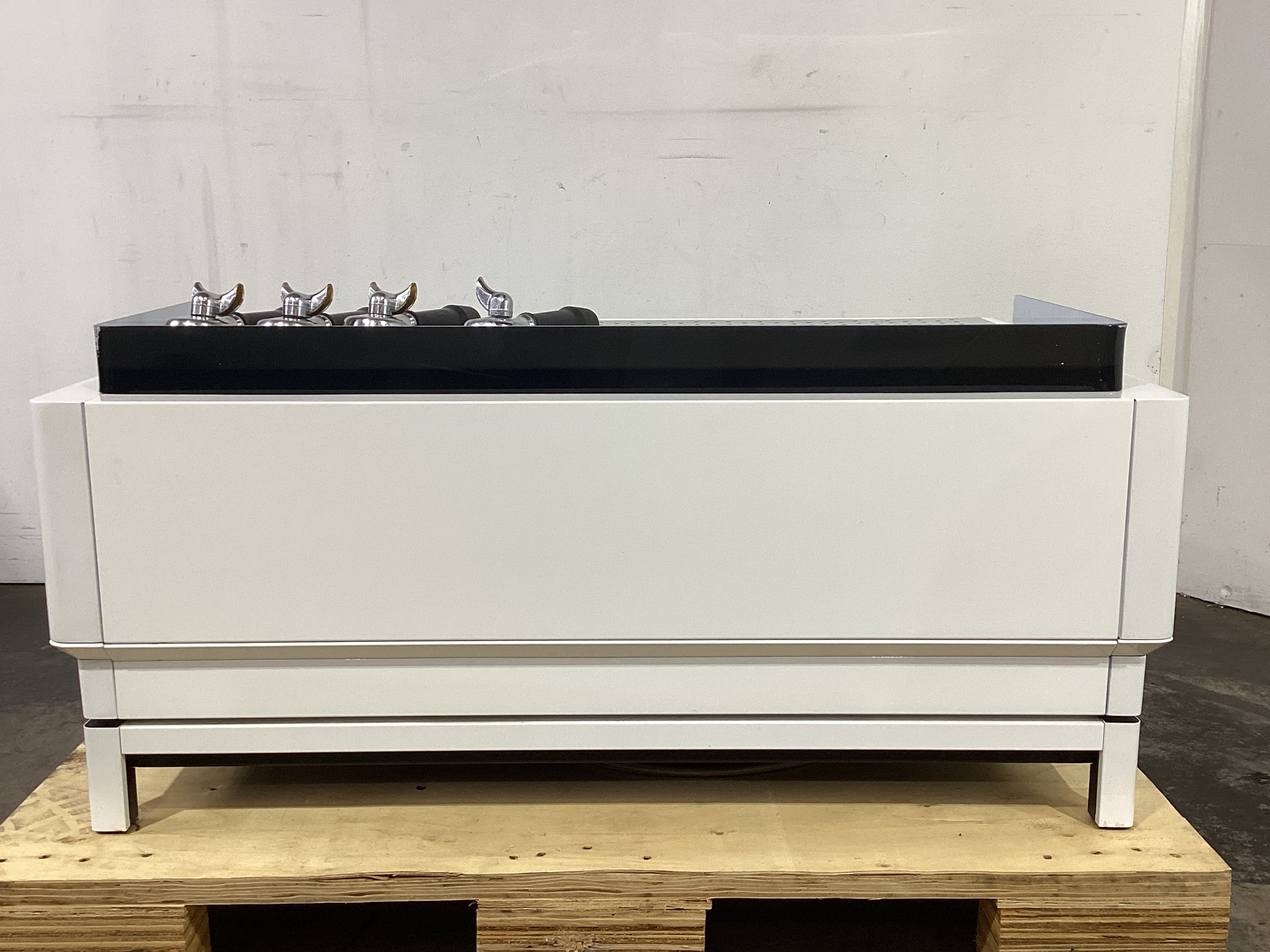 Crem ECEF-FA1B-22AR 3 Group Coffee Machine