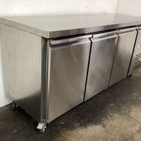 FED-X XUB6F18S3V Undercounter Freezer