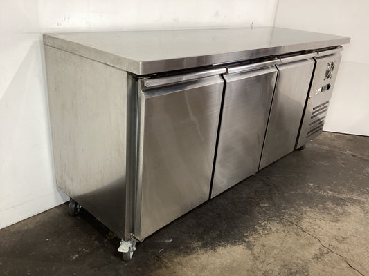 FED-X XUB6F18S3V Undercounter Freezer