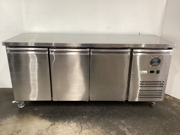 FED-X XUB6F18S3V Undercounter Freezer