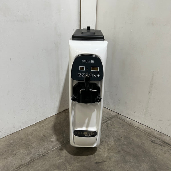 Brullen Baby Brullen Ice Cream Machine