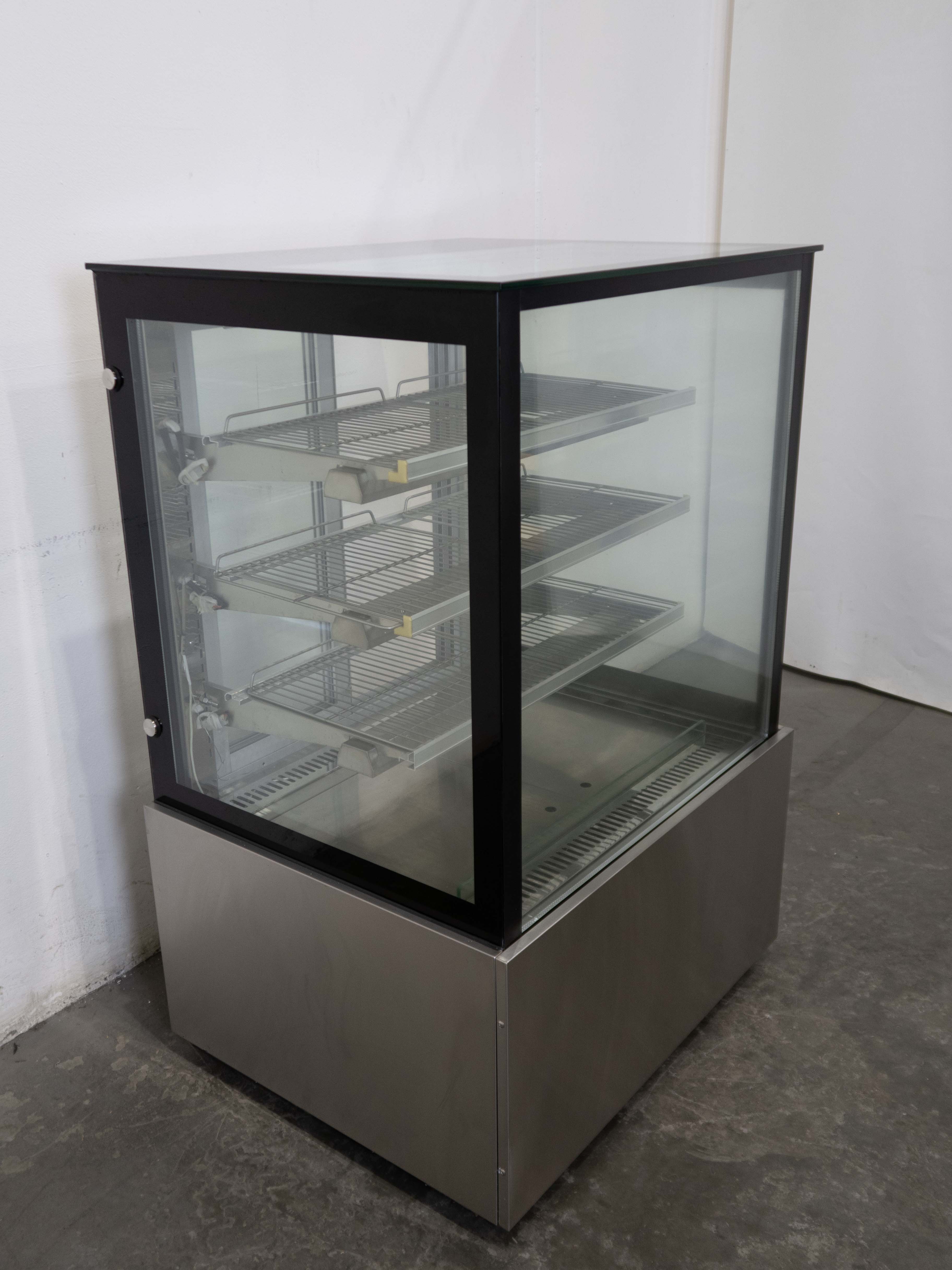 FED H-SL830V Heated Food Display