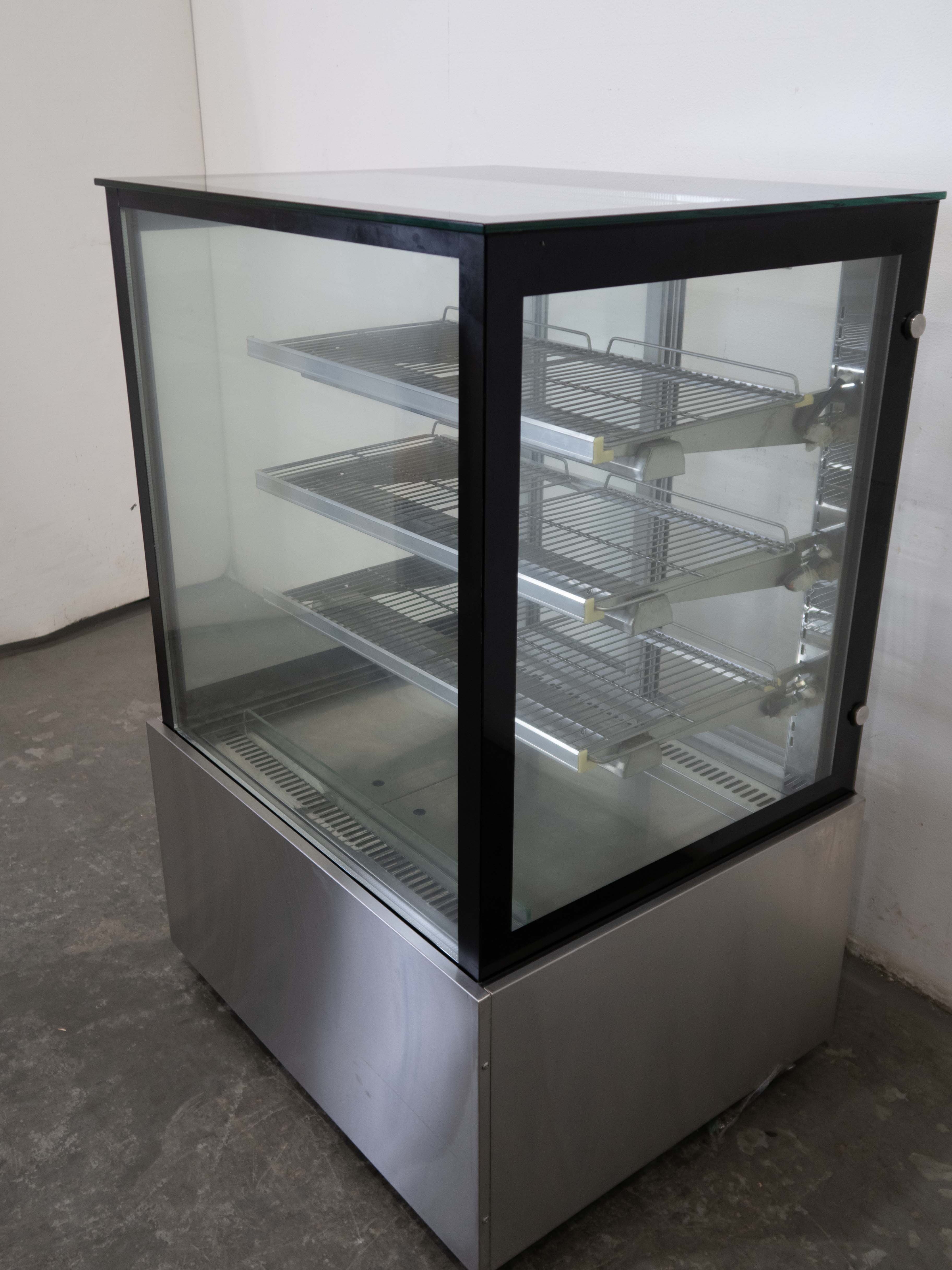 FED H-SL830V Heated Food Display