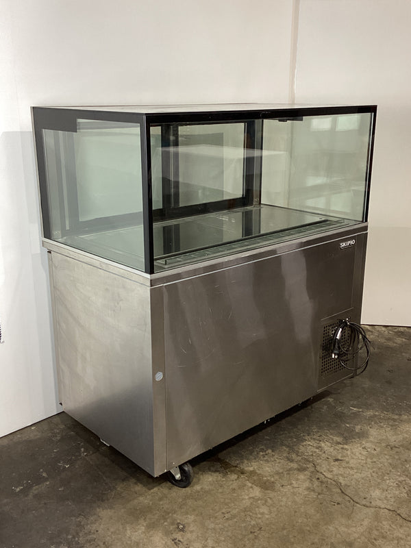 Skipio SB1200-NSB Refrigerated Display Cabinet