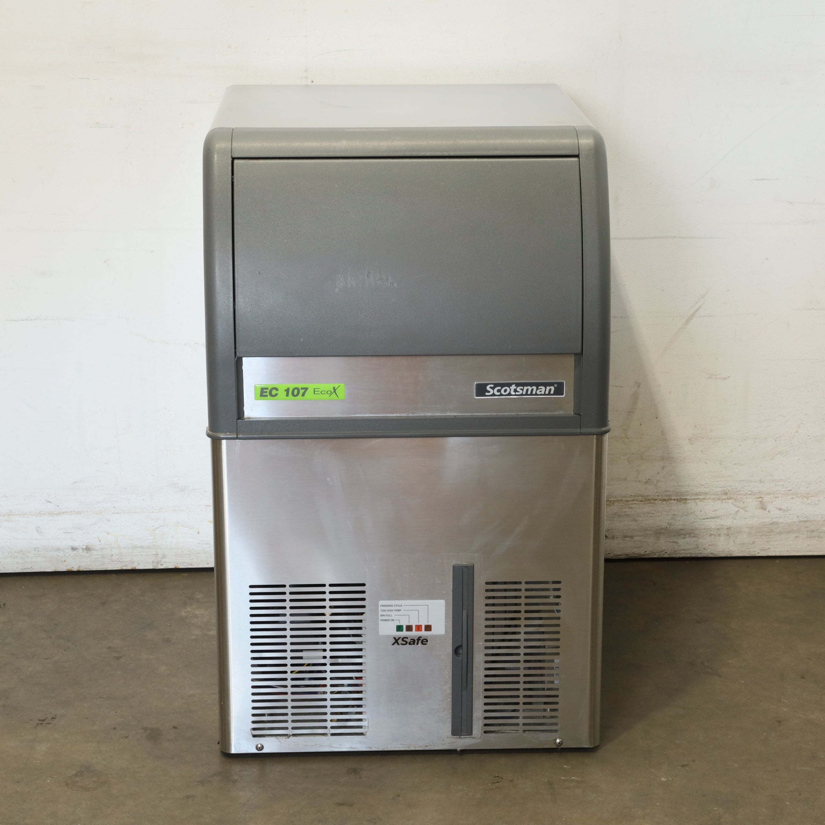 Scotsman ECM 107 AS 230 Ice Machine