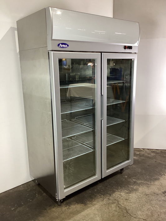 Atosa YCF9408 Upright Freezer