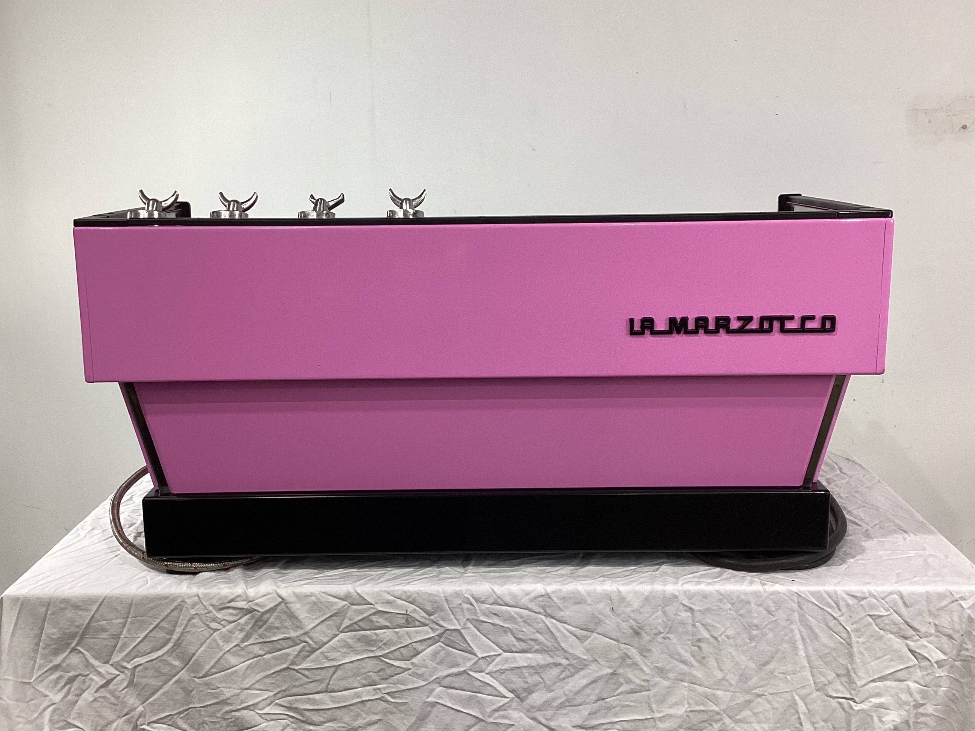 La Marzocco Linea 3AV 3 Group Coffee Machine