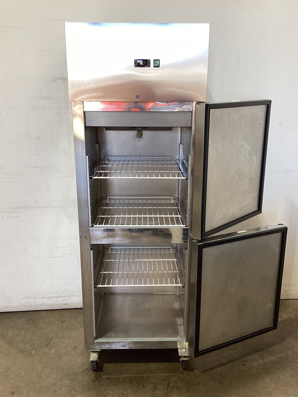 FED SN500TNM Upright Fridge