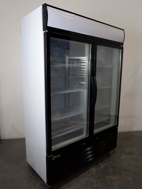 Saltas DFS2999 Upright Freezer
