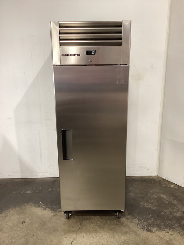 SKOPE RF7.UPF.1.SD Upright Freezer