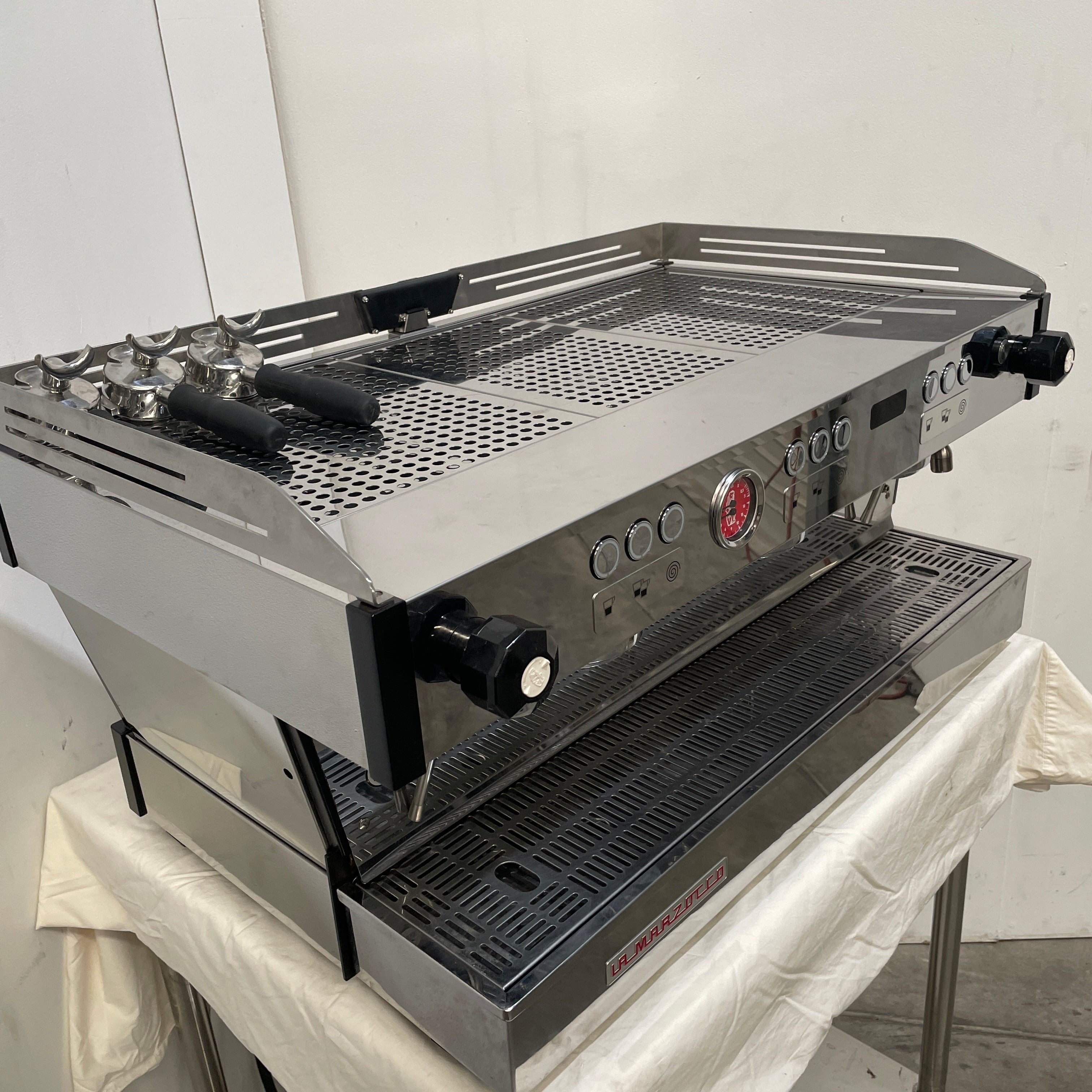 La Marzocco Linea PB 3 Group Coffee Machine