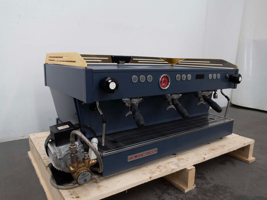 La Marzocco Linea 3AV 3 Group Coffee Machine