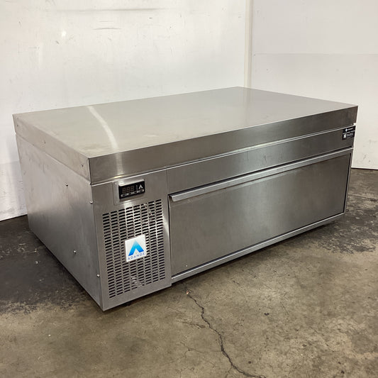 Adande VCSR2V1 Undercounter Fridge