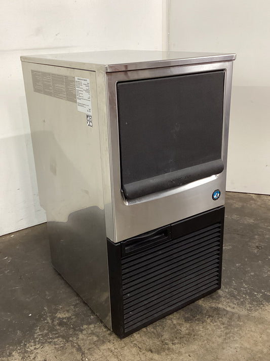 Hoshizaki KM-40B Ice Machine