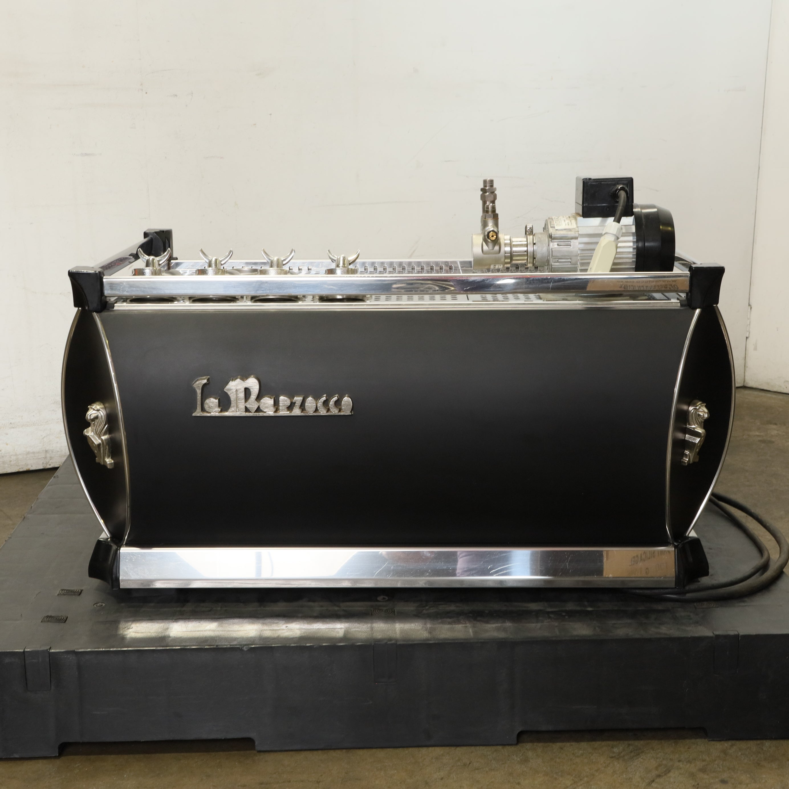 La Marzocco 3AV 3 Group Coffee Machine
