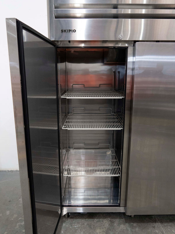 Skipio SRT6-3(6) Upright Fridge