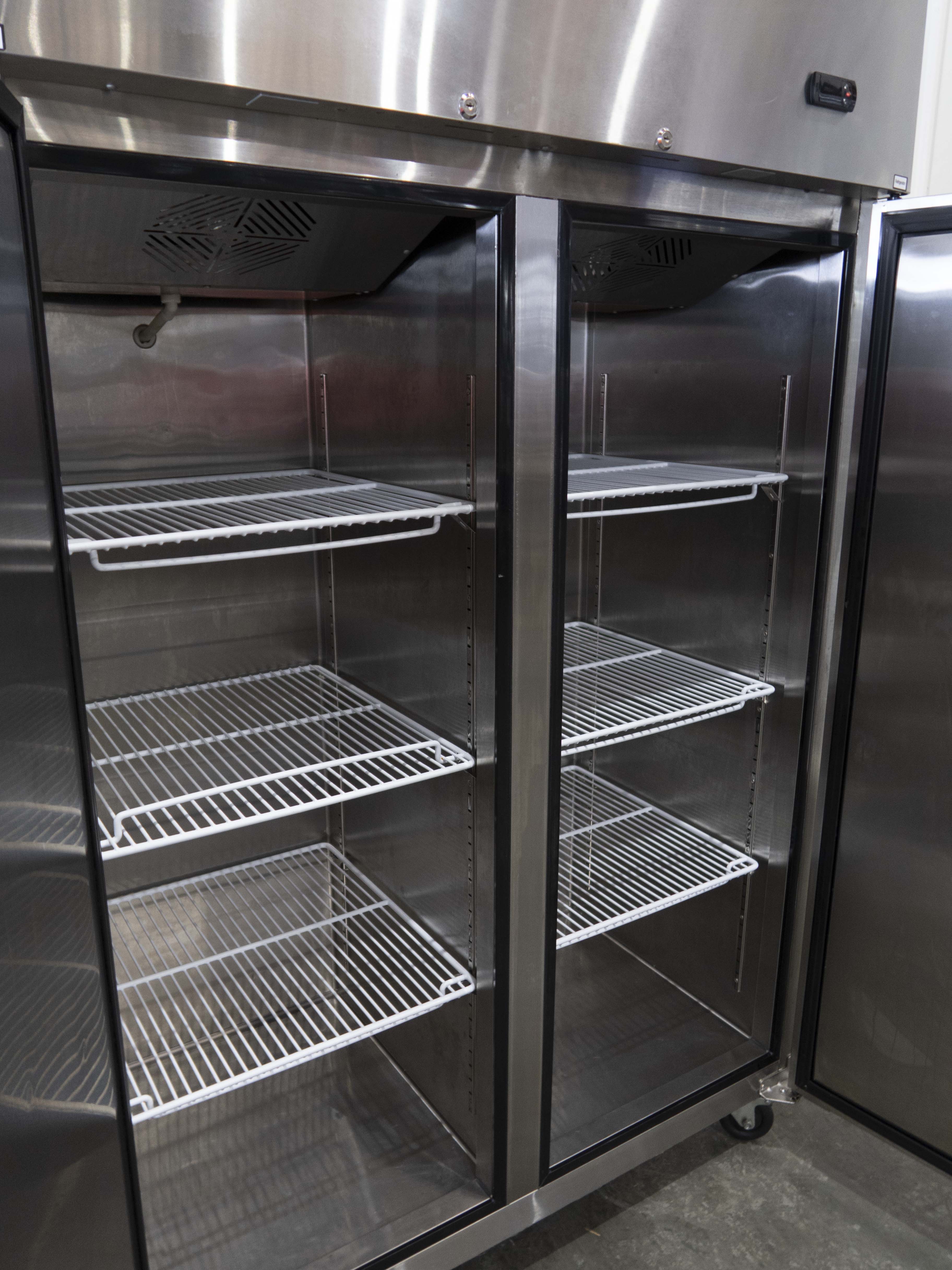 Atosa YBF9239 Upright Fridge/Freezer