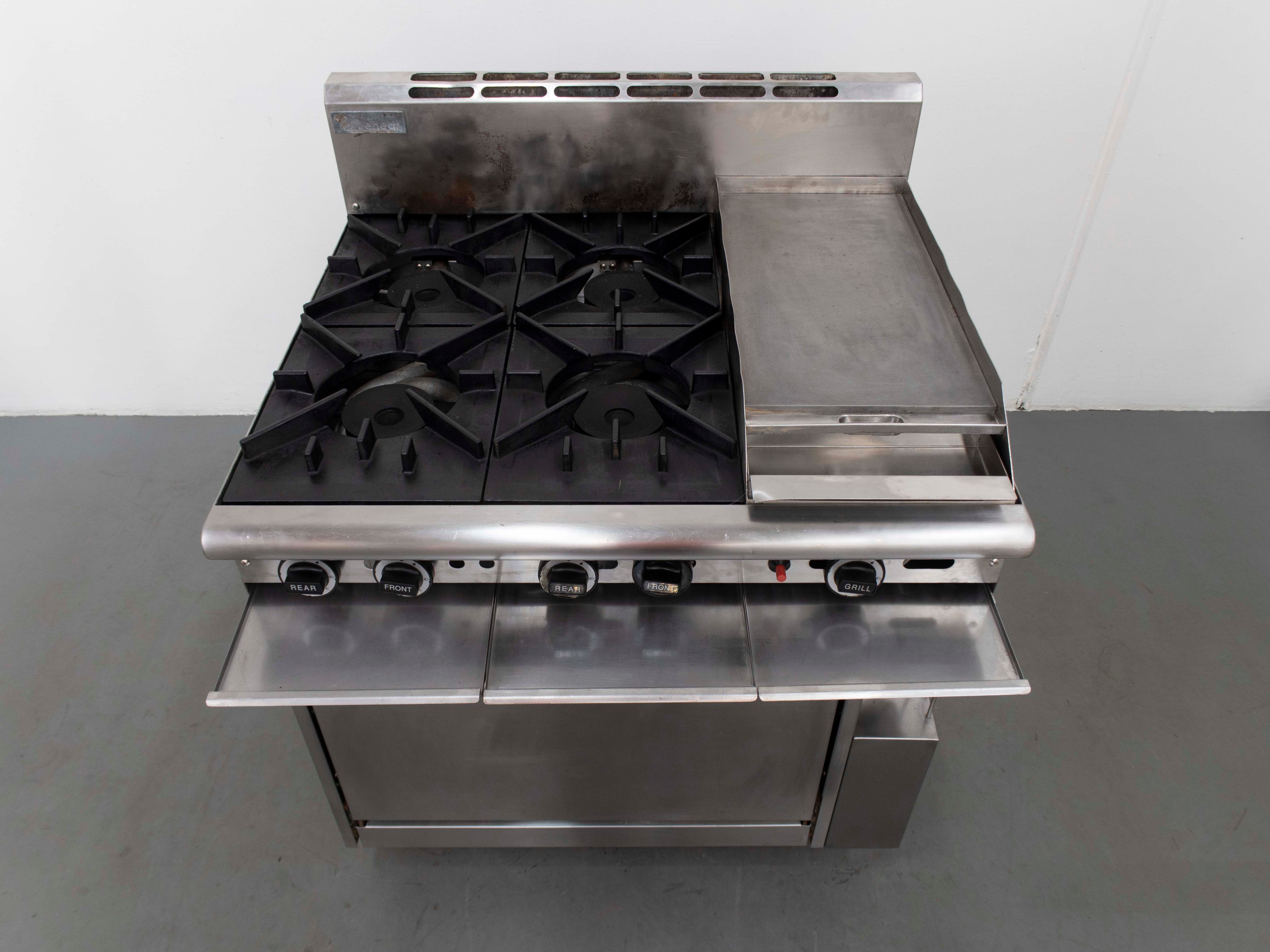 Trueheat R90-4-30 GR Range Oven