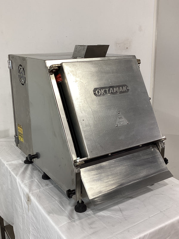 Oktamak Lavish Tortilla Machine