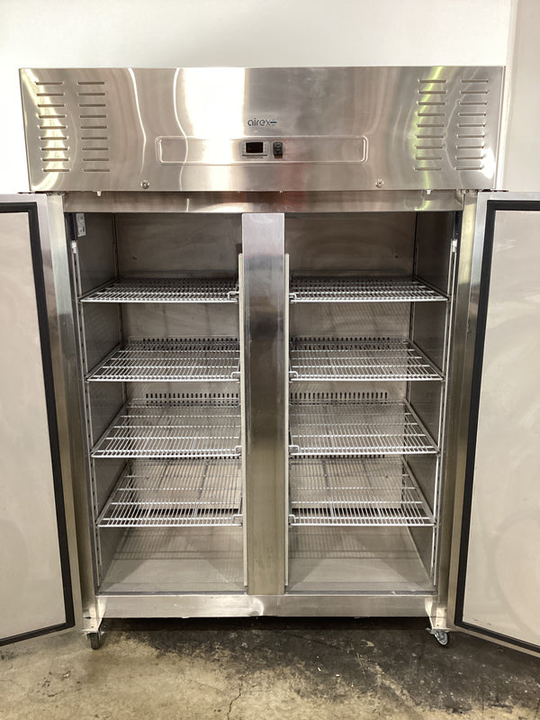 Airex AXF-URGN-2-C1 Upright Freezer
