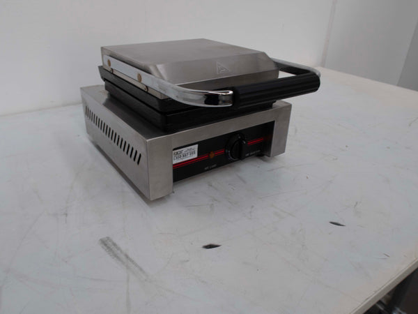 FED UWB-S Waffle Maker
