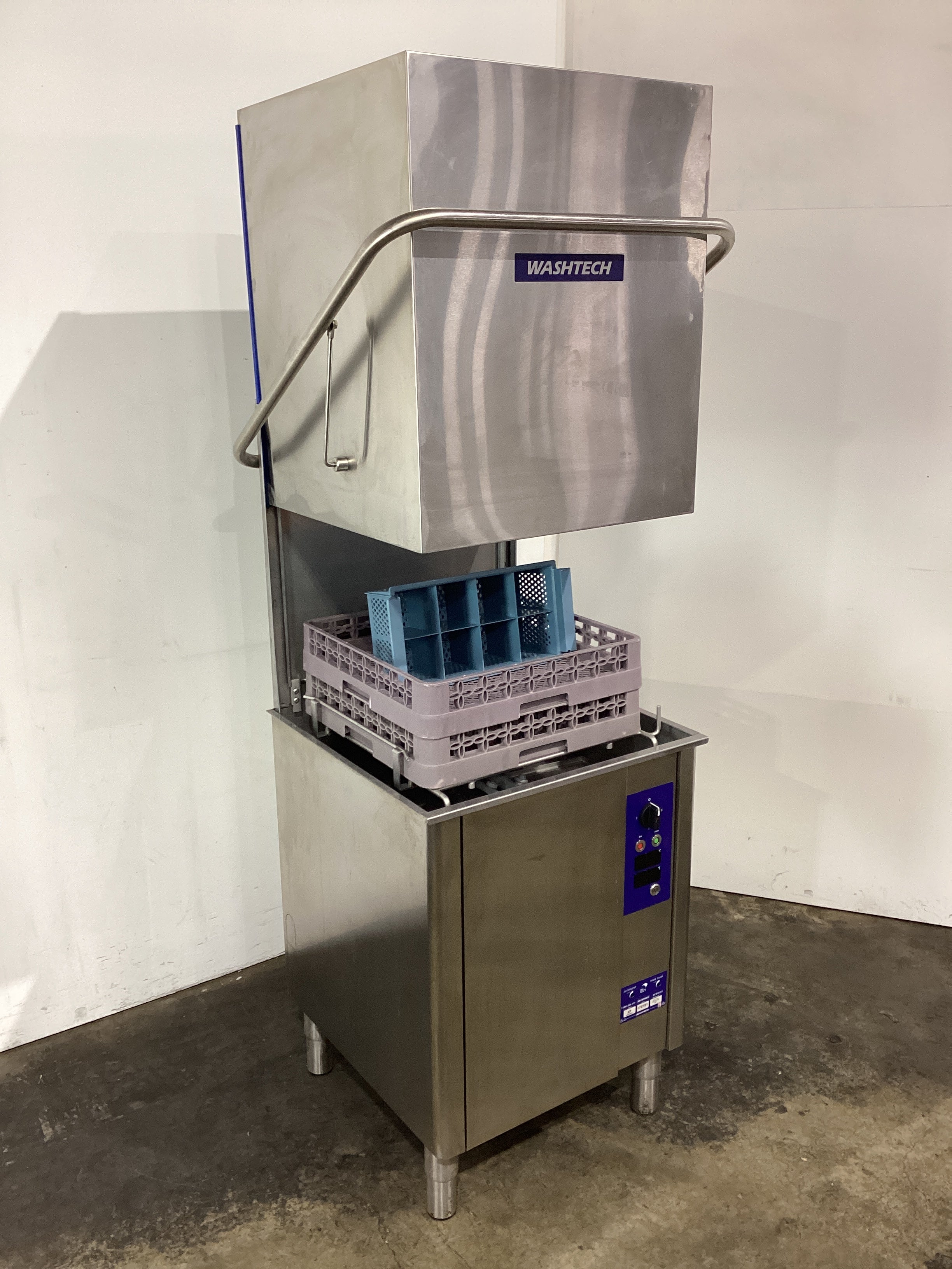Washtech XP Passthrough Dishwasher