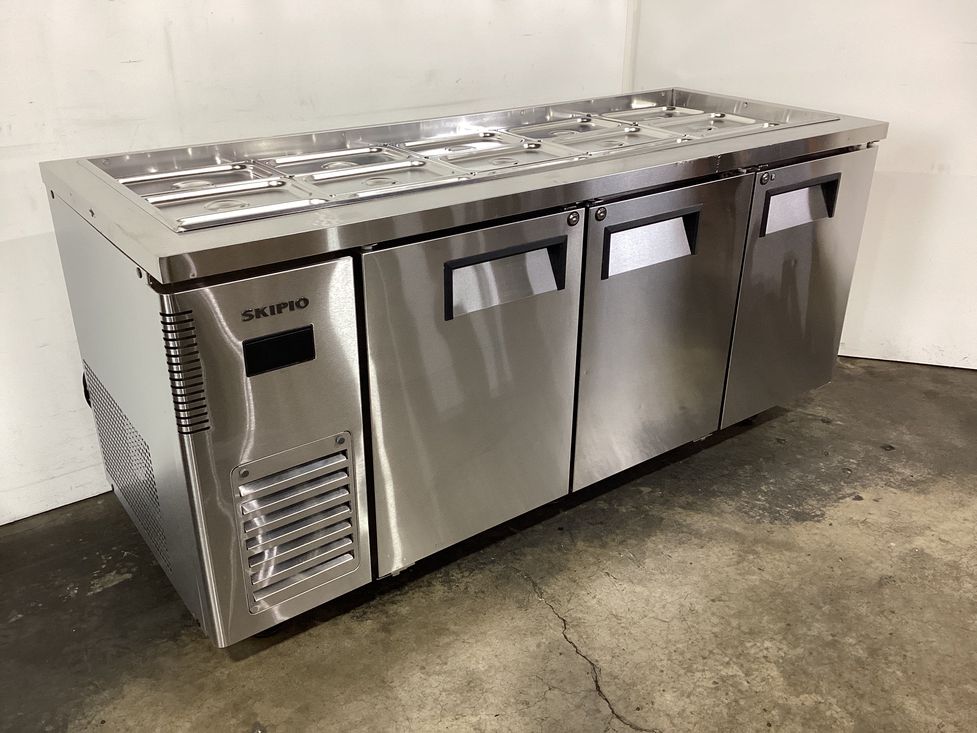Skipio SSR18-3 Salad Prep Fridge