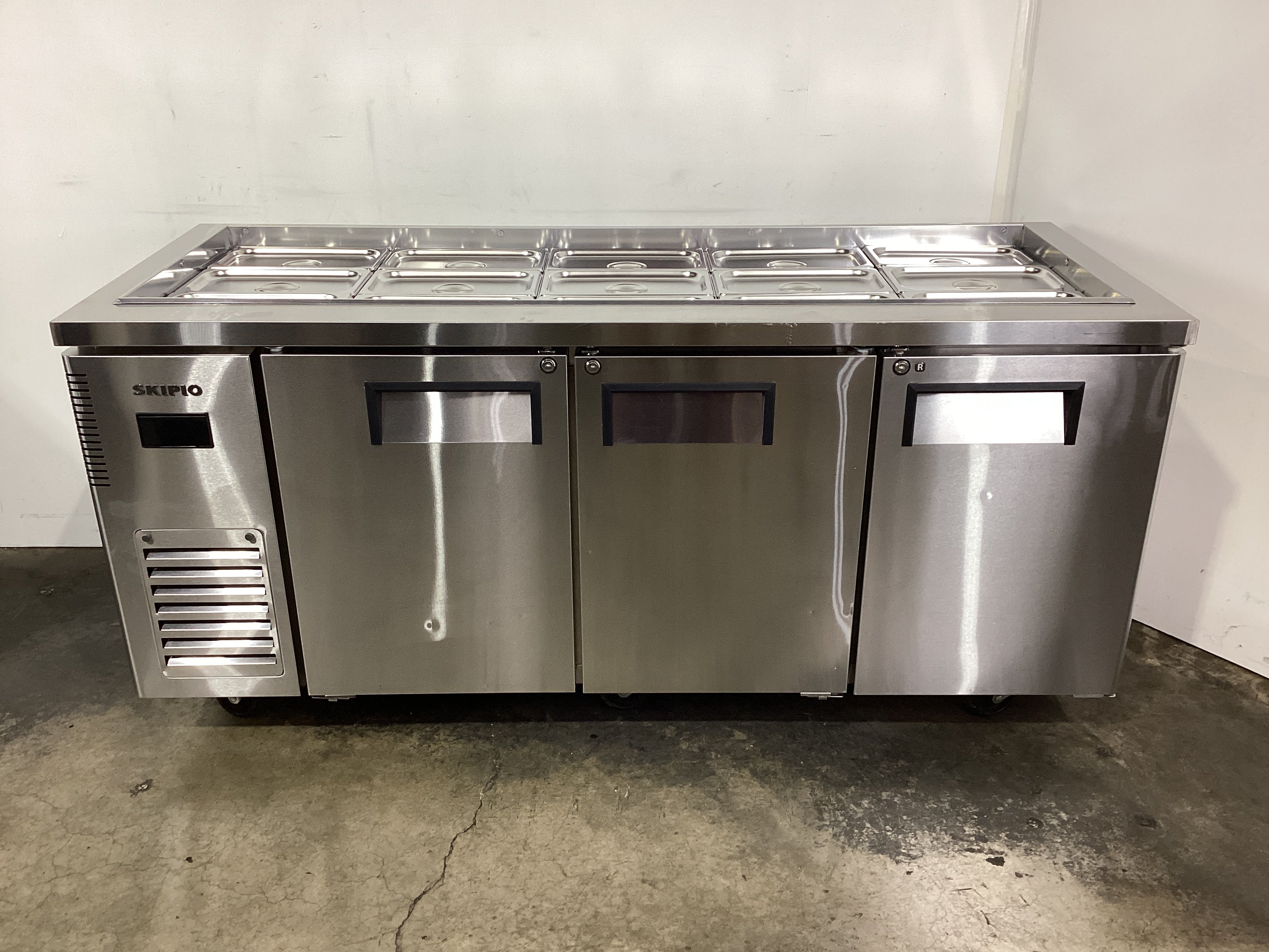 Skipio SSR18-3 Salad Prep Fridge