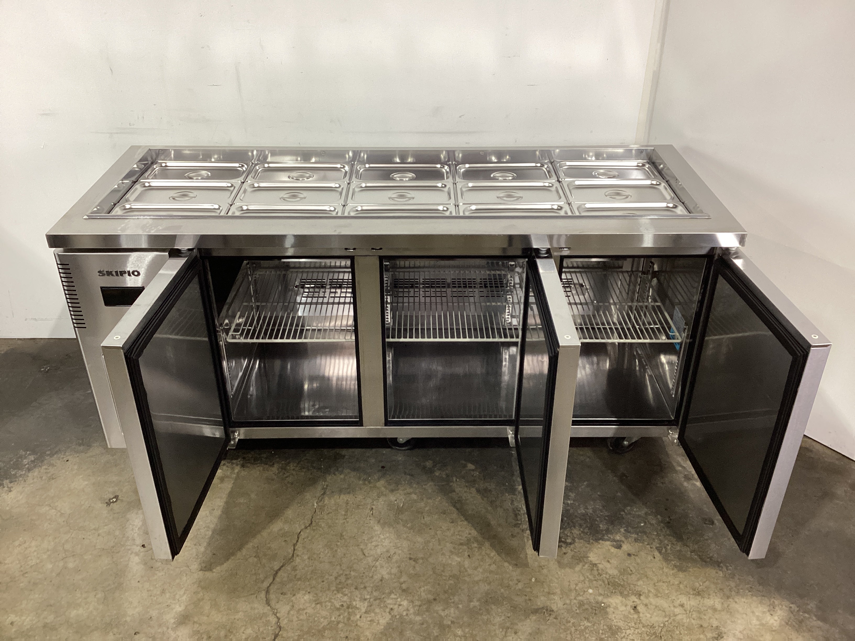 Skipio SSR18-3 Salad Prep Fridge