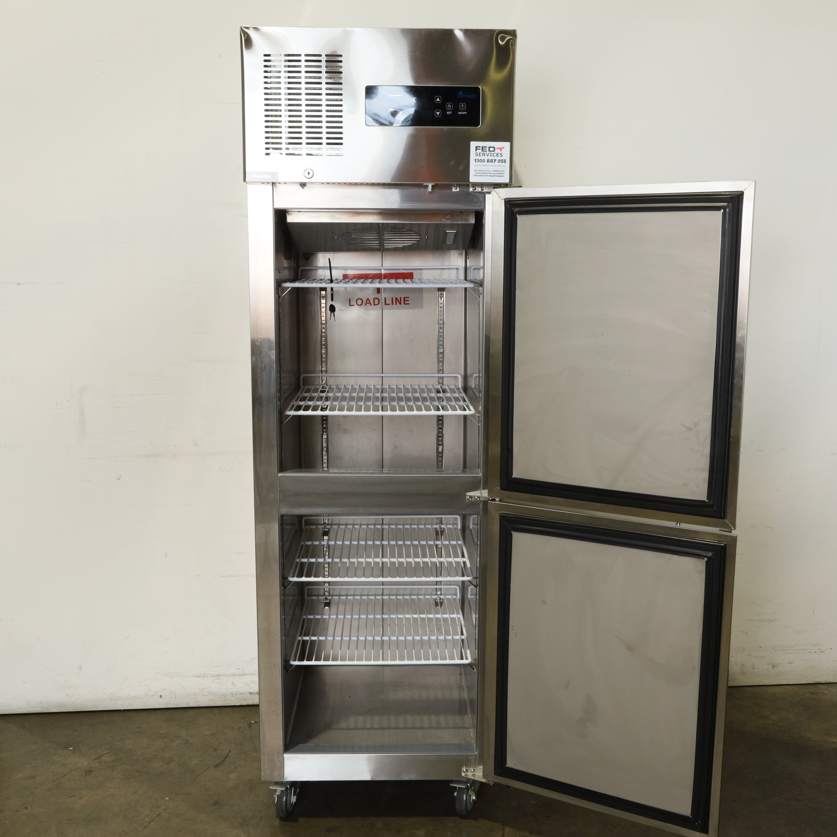 FED SUF500 Upright Freezer