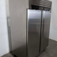 Novachill LPW8U2F Upright Freezer
