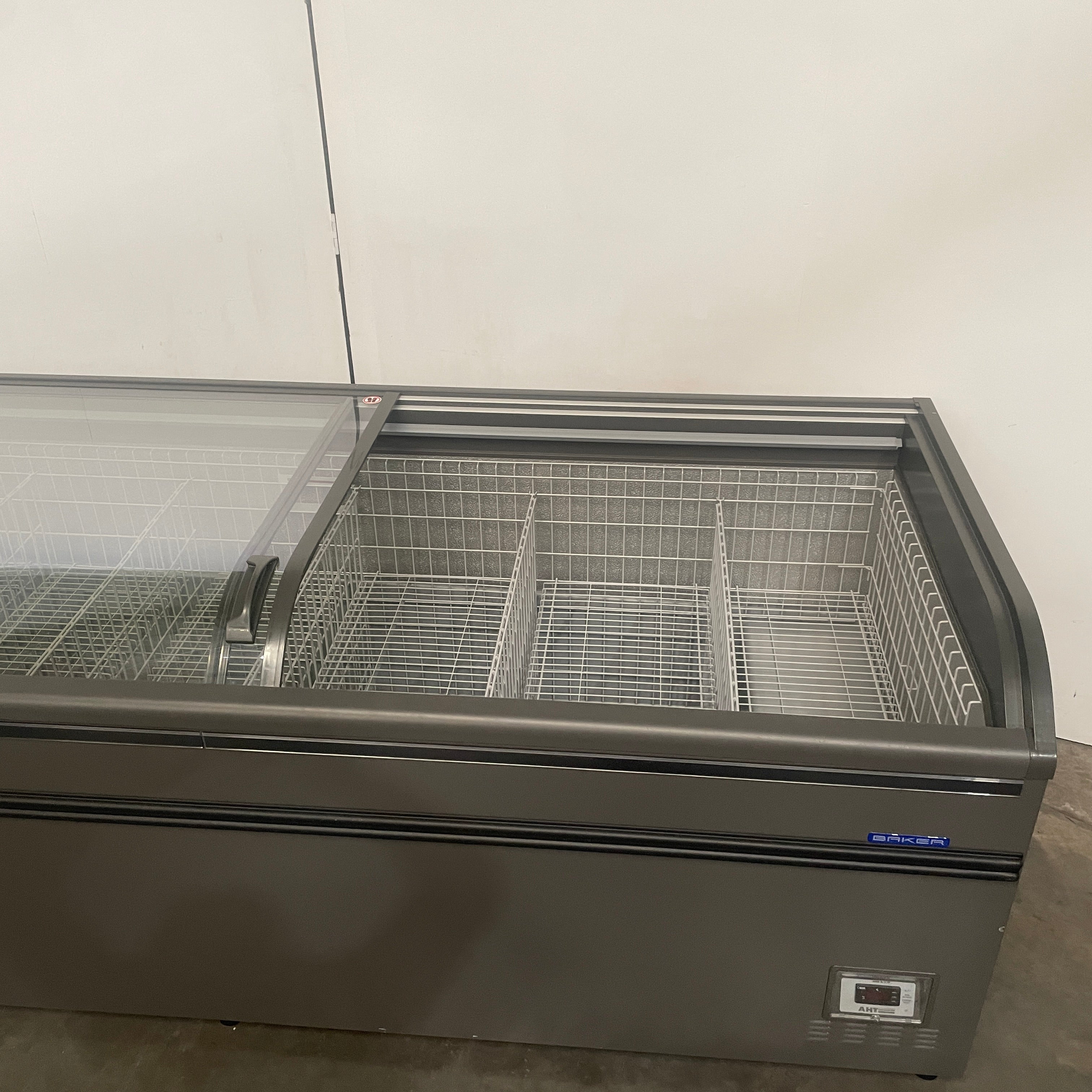 AHT Athen XL 250 Display Freezer