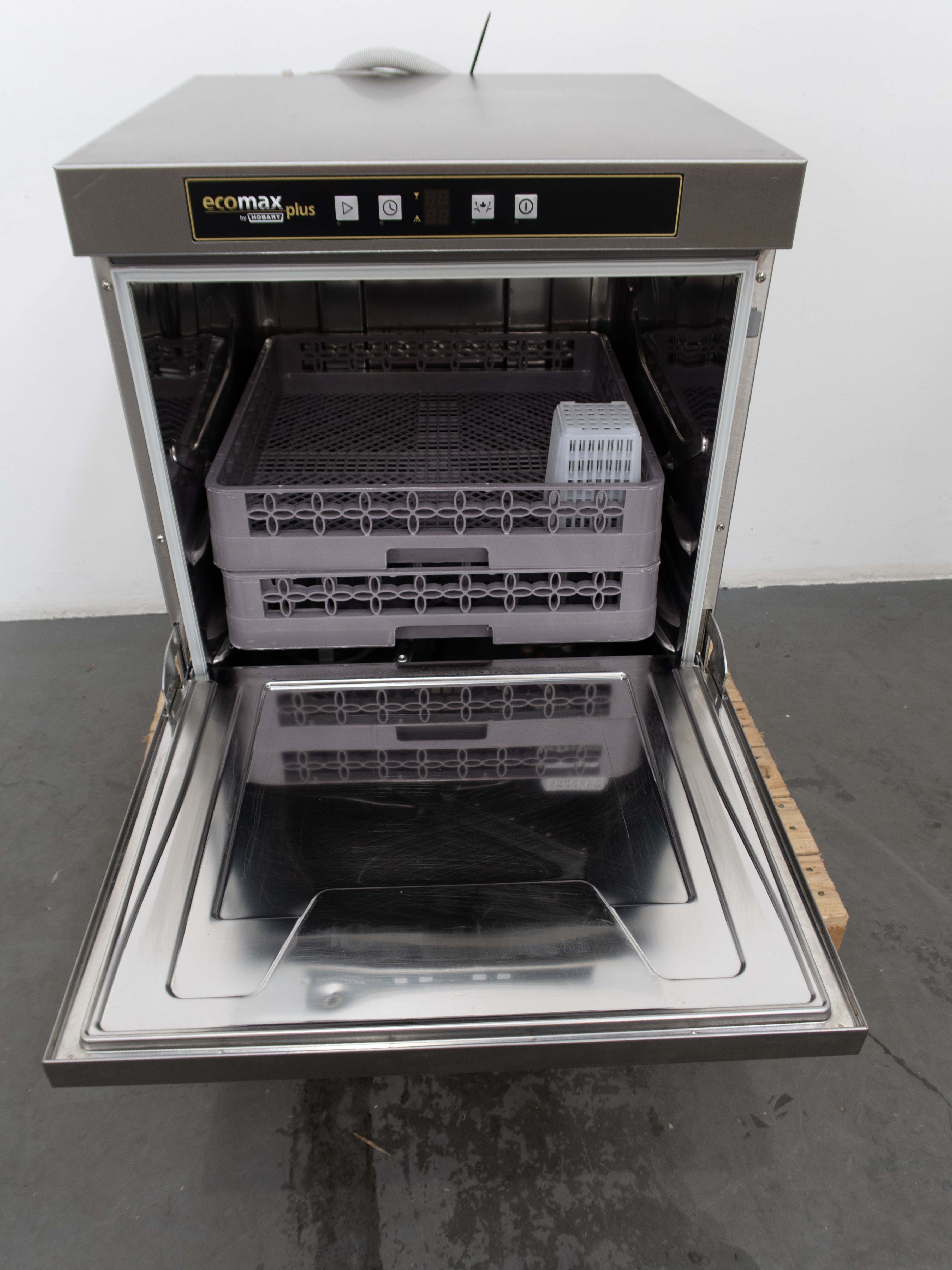 Hobart Ecomax F515 Dishwasher