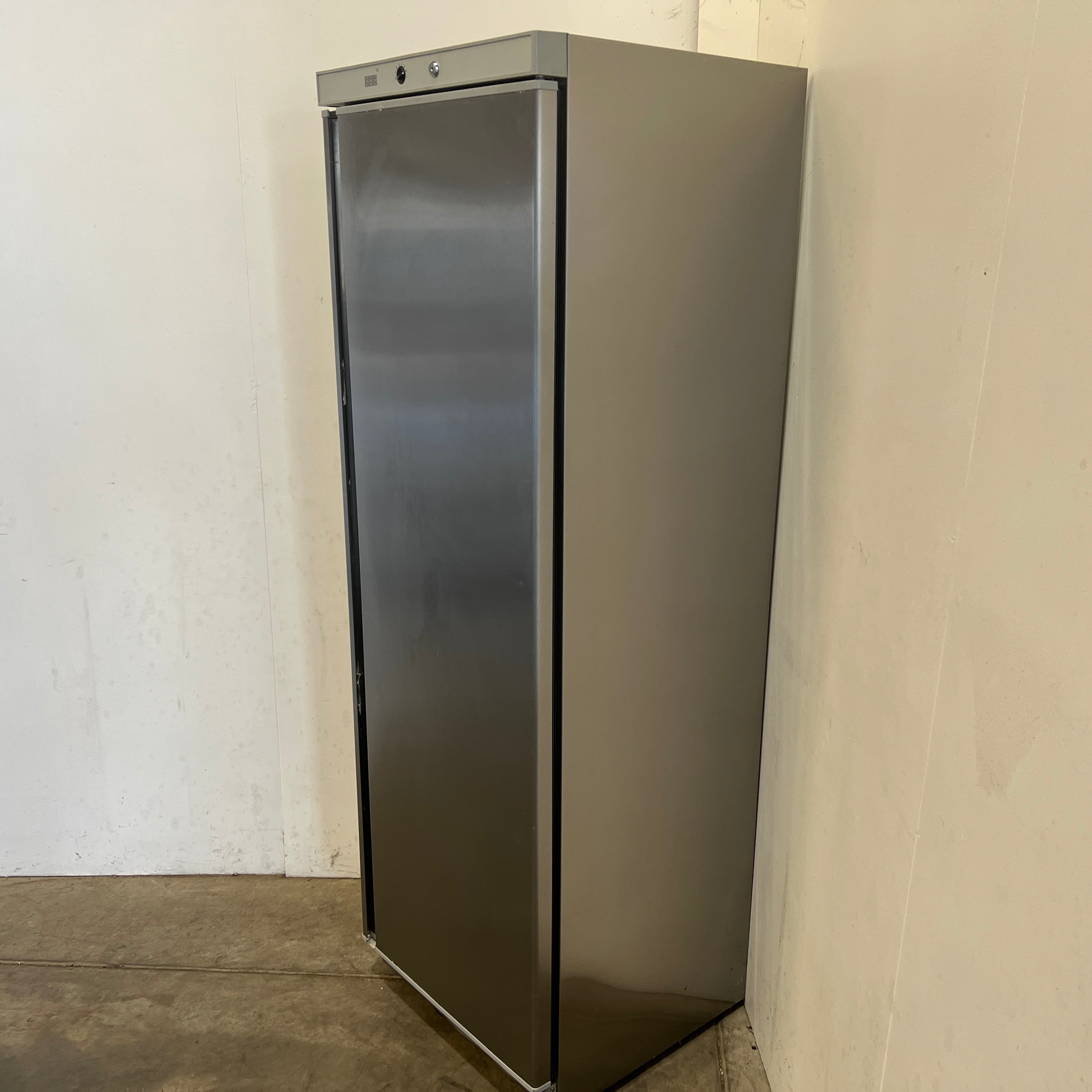 FED HF400 Stainless Steel Upright Freezer
