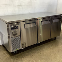 Turbo Air KURF18-3 Undercounter Fridge/Freezer