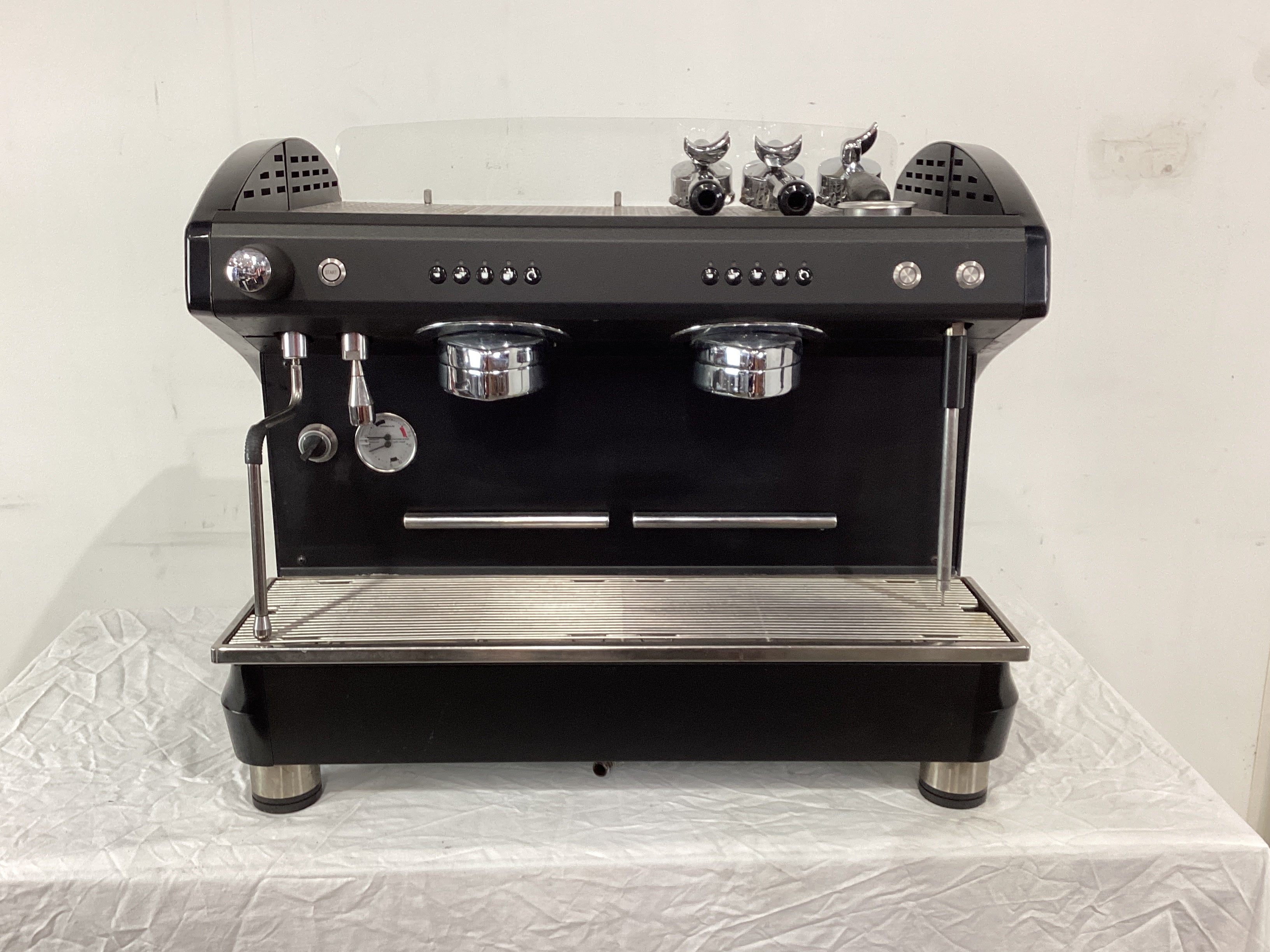 Reneka Viva 2 Group High Cup Coffee Machine