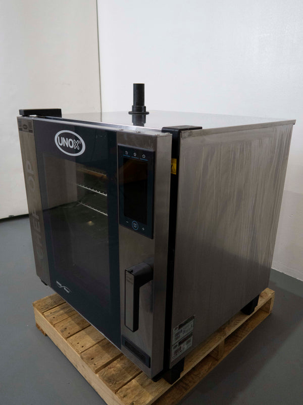 Unox XEVC-0711-EPRM Combi Oven