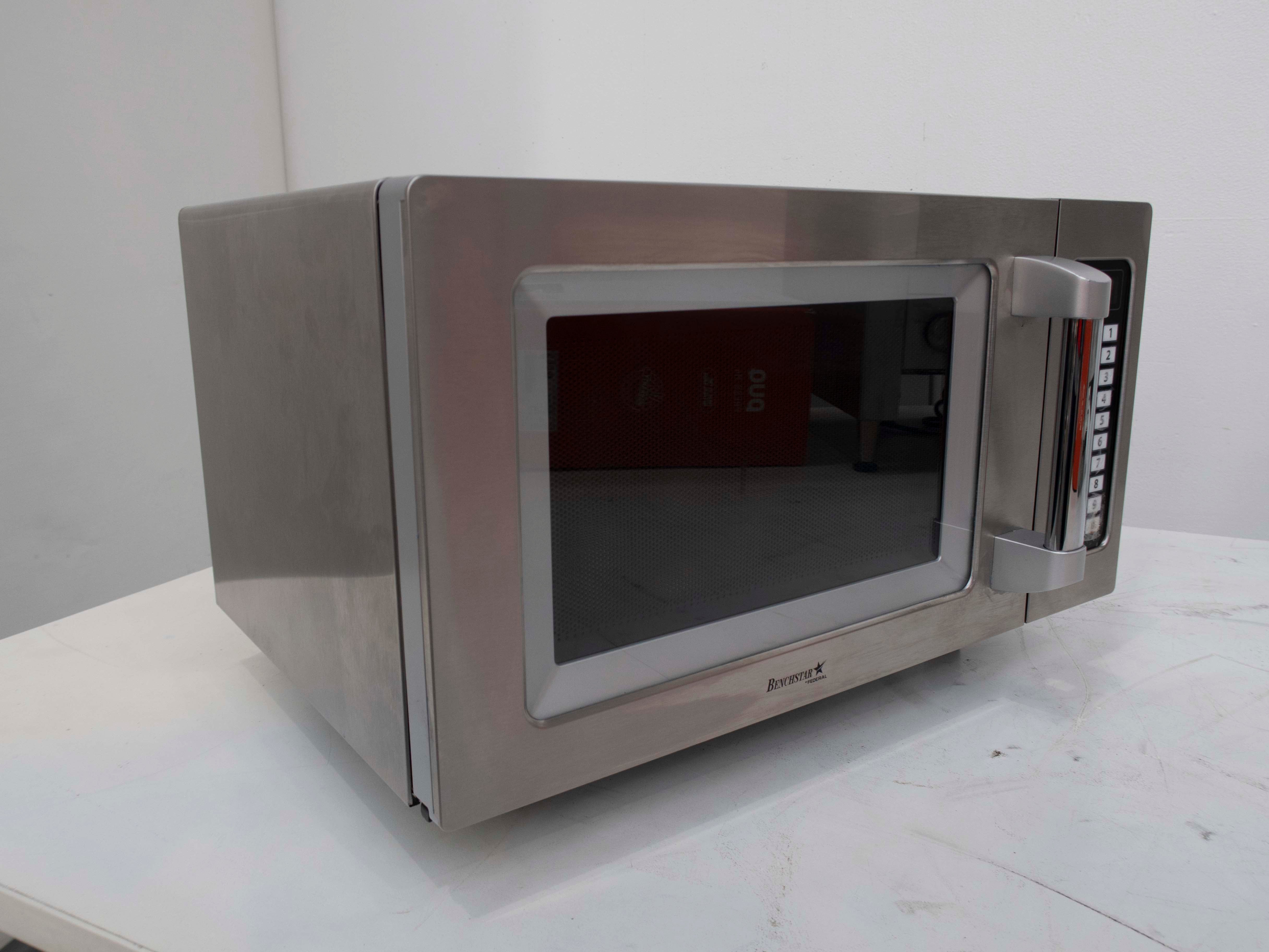 Benchstar MD-1000L Microwave