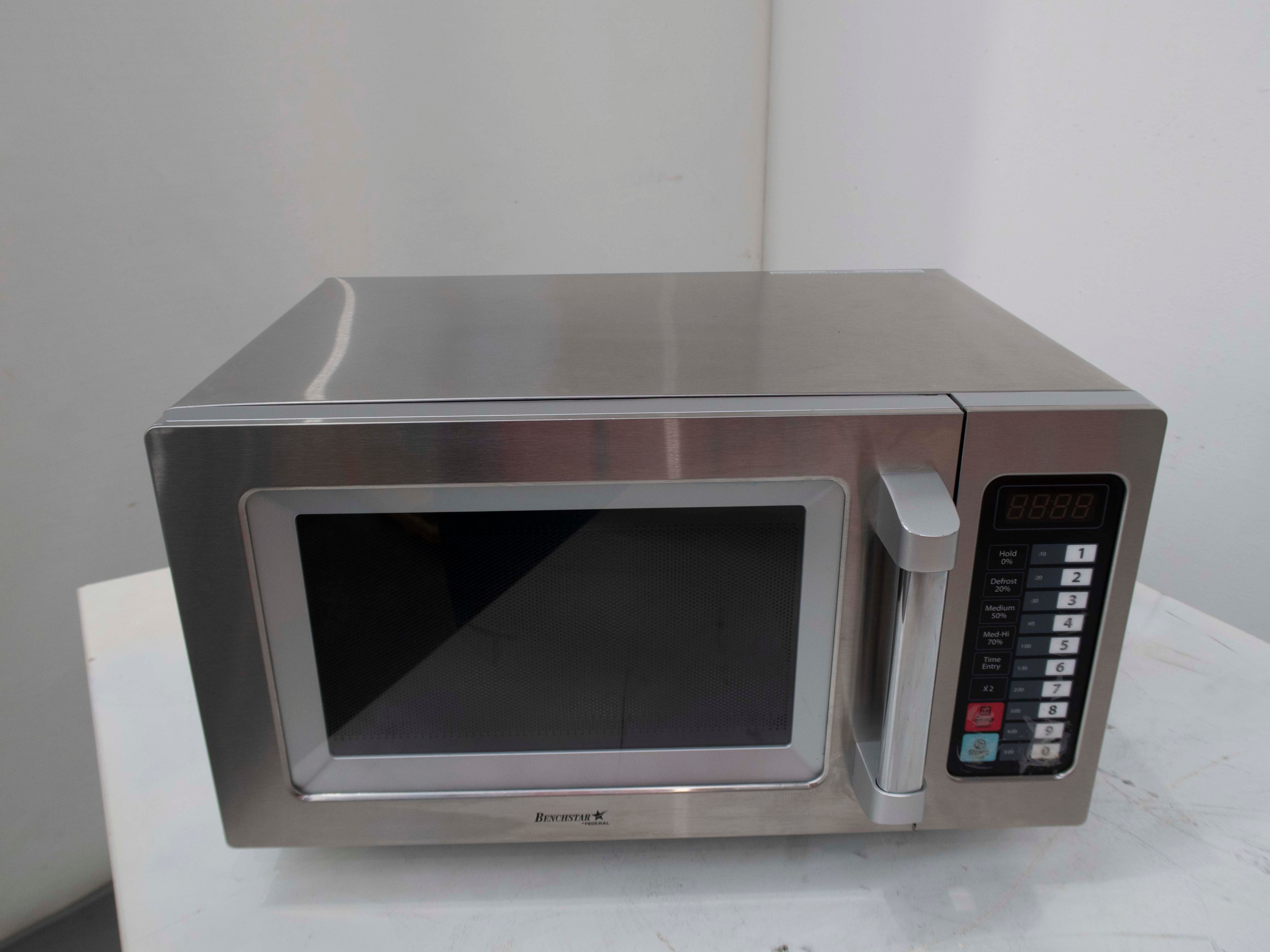 Benchstar MD-1000L Microwave