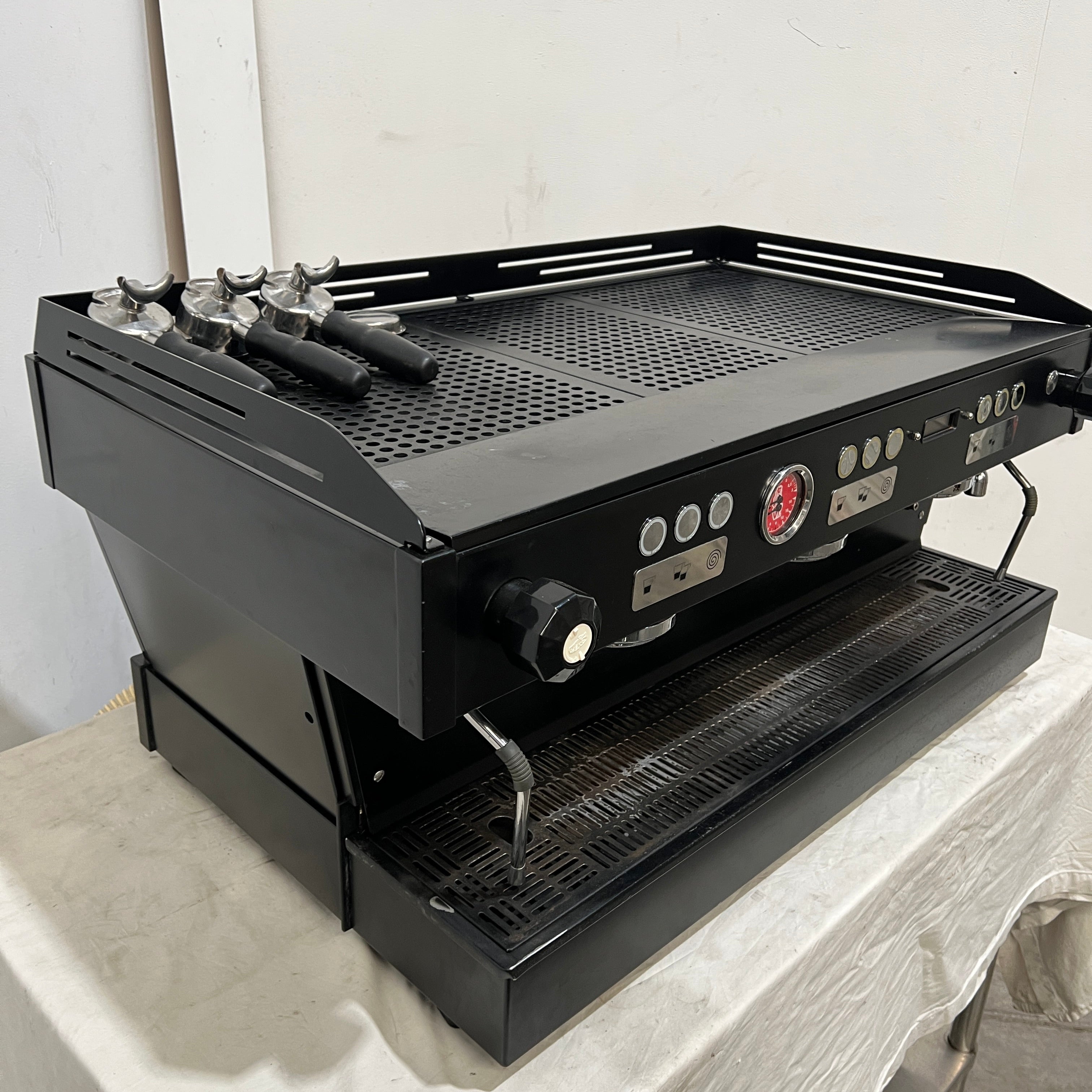 La Marzocco Linea PB 3AV 3 Group Coffee Machine