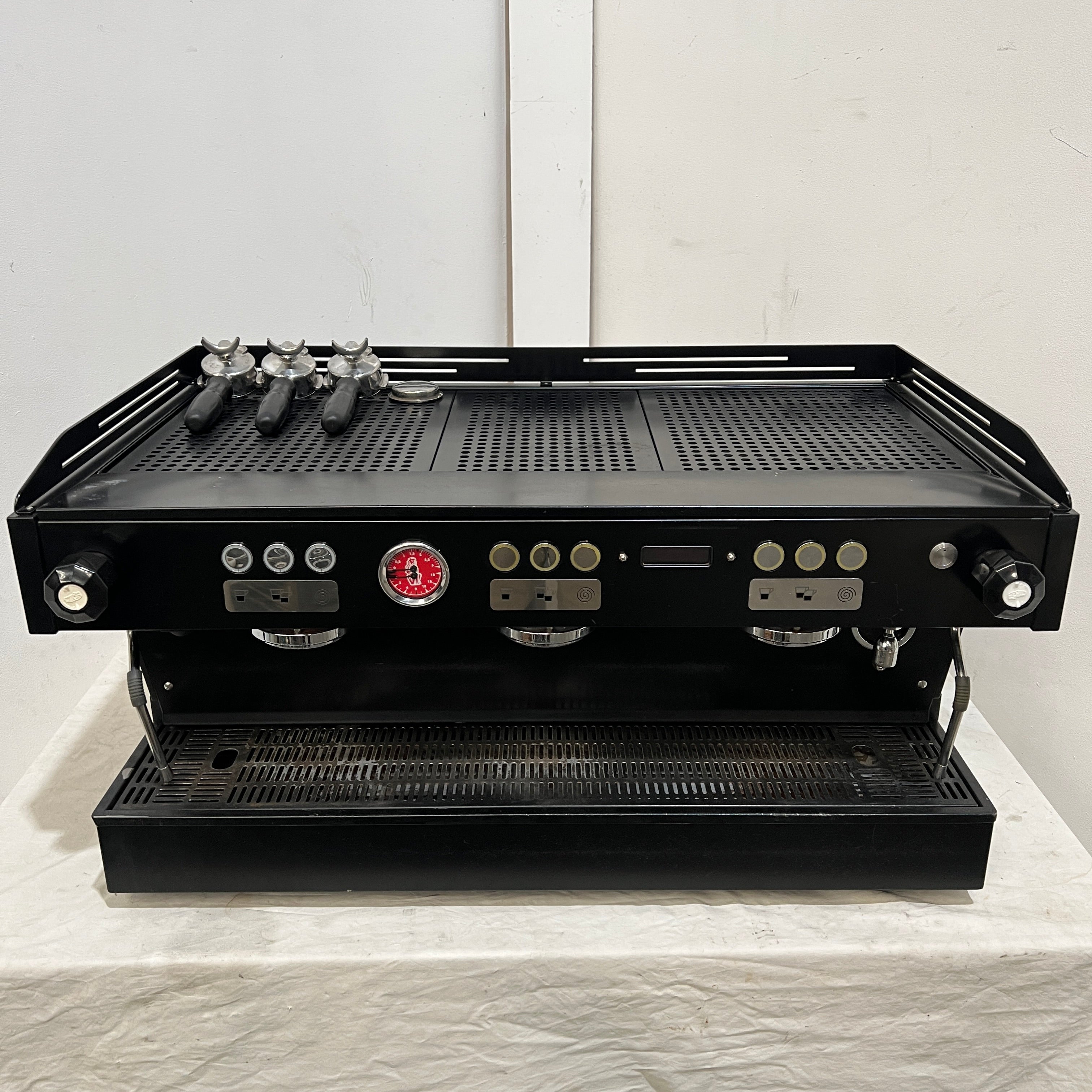 La Marzocco Linea PB 3AV 3 Group Coffee Machine