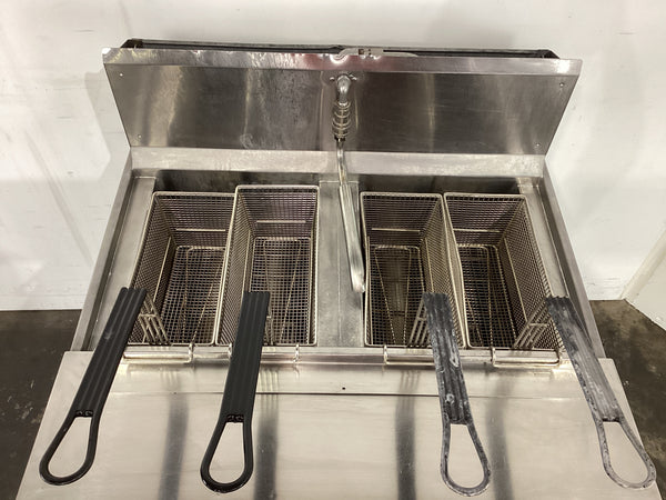 Henny Penny OFG-322 Fryer