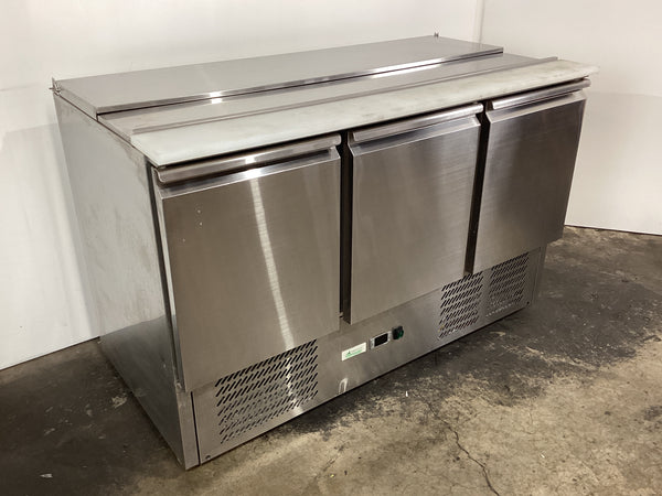 FED-X XGNS1300S Salad Prep Fridge