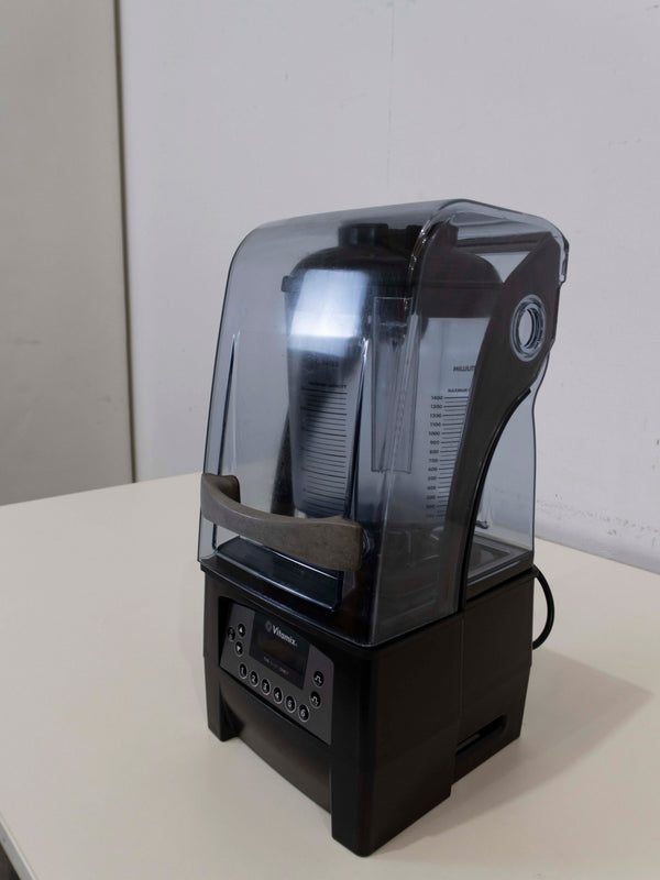 Vitamix VM0149 Blender with Sound Barrier