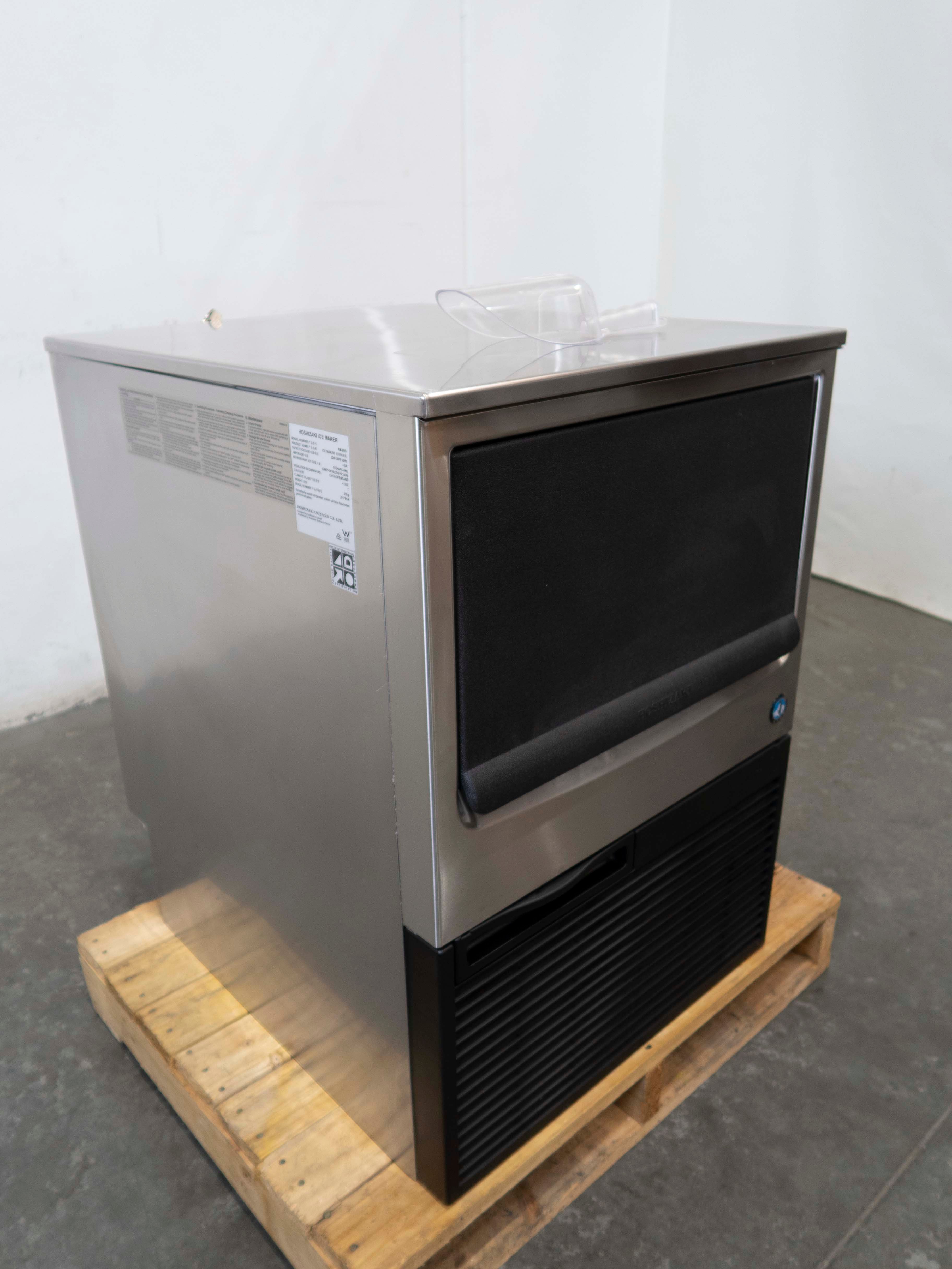 Hoshizaki KM-80B Ice Machine