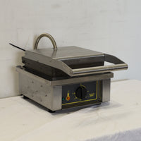 Roller Grill GES23B Waffle Maker
