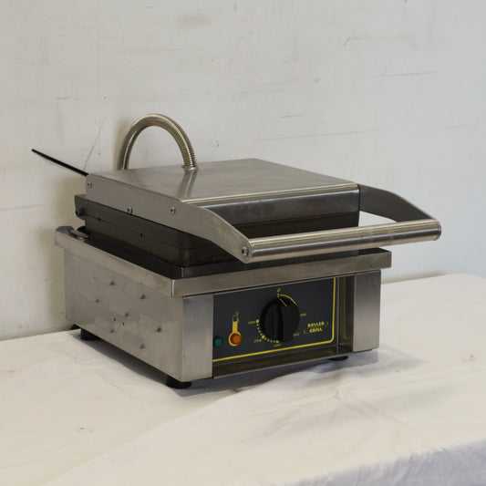 Roller Grill GES23B Waffle Maker
